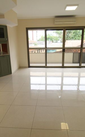 Apartamento para alugar com 178m², 4 quartos e 2 vagasSala