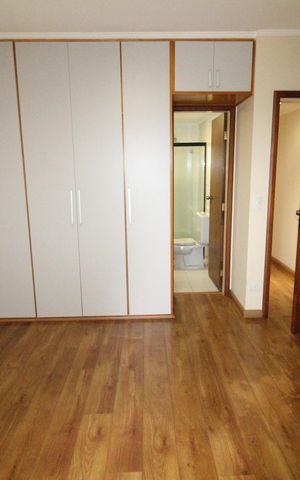 Apartamento para alugar com 178m², 4 quartos e 2 vagasSuíte