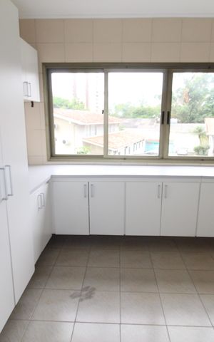 Apartamento para alugar com 178m², 4 quartos e 2 vagasÁrea de Serviço
