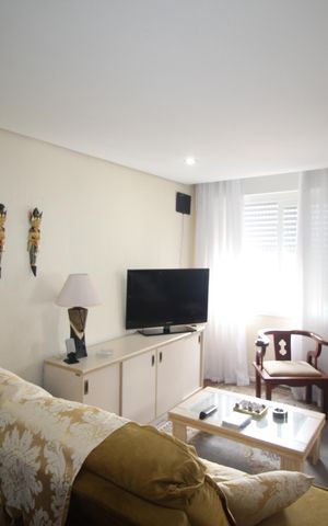 Apartamento à venda com 85m², 2 quartos e sem vagaSala