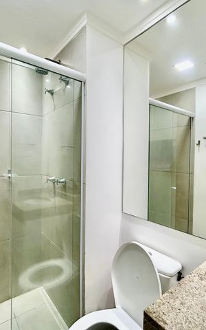 Apartamento à venda com 57m², 2 quartos e 1 vaga Apartamento à venda com 57m², 2 quartos e 1 vagaBanheiro