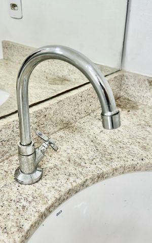 Apartamento à venda com 57m², 2 quartos e 1 vaga Apartamento à venda com 57m², 2 quartos e 1 vagaBanheiro do Quarto 1