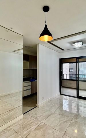Apartamento à venda com 57m², 2 quartos e 1 vaga Apartamento à venda com 57m², 2 quartos e 1 vagaSala