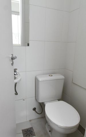 Apartamento à venda com 232m², 4 quartos e 4 vagasBanheiro de serviço