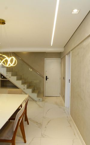 Apartamento à venda com 232m², 4 quartos e 4 vagasSala