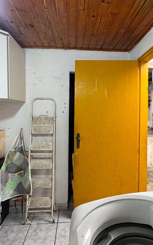 Casa à venda com 137m², 3 quartos e 2 vagas Casa à venda com 137m², 3 quartos e 2 vagasQuarto de Serviço