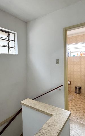 Casa à venda com 137m², 3 quartos e 2 vagas Casa à venda com 137m², 3 quartos e 2 vagasCorredor