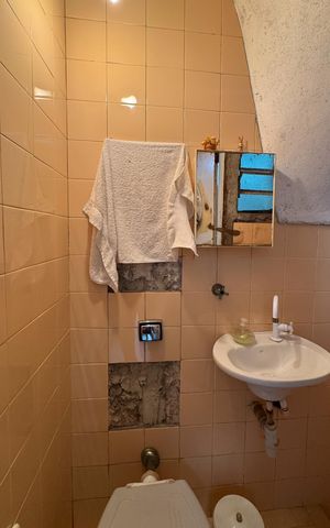 Casa à venda com 137m², 3 quartos e 2 vagas Casa à venda com 137m², 3 quartos e 2 vagasBanheiro Social 1