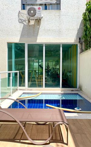 Apartamento à venda com 226m², 3 quartos e 1 vaga Apartamento à venda com 226m², 3 quartos e 1 vagaPiscina