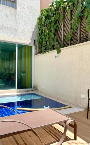 Apartamento à venda com 226m², 3 quartos e 1 vaga Apartamento à venda com 226m², 3 quartos e 1 vagaPiscina