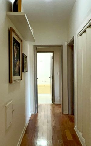 Apartamento à venda com 226m², 3 quartos e 1 vaga Apartamento à venda com 226m², 3 quartos e 1 vagaCorredor