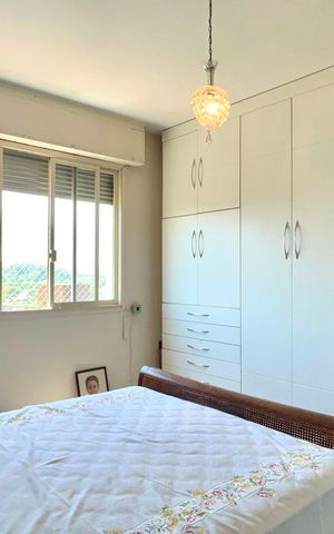 Apartamento à venda com 226m², 3 quartos e 1 vaga Apartamento à venda com 226m², 3 quartos e 1 vagaSuite