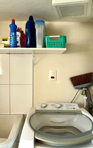 Apartamento à venda com 226m², 3 quartos e 1 vaga Apartamento à venda com 226m², 3 quartos e 1 vagaÁrea de Serviço