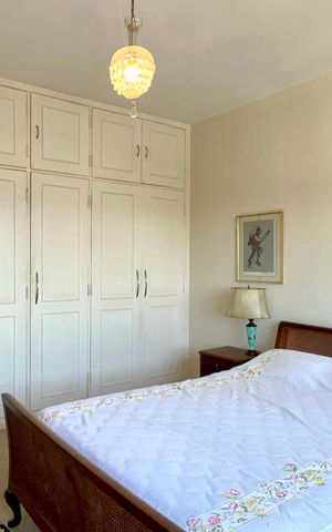 Apartamento à venda com 226m², 3 quartos e 1 vaga Apartamento à venda com 226m², 3 quartos e 1 vagaSuite
