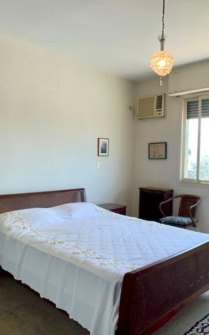 Apartamento à venda com 226m², 3 quartos e 1 vaga Apartamento à venda com 226m², 3 quartos e 1 vagaSuite