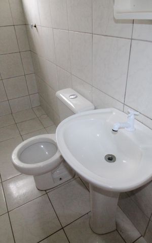 Casa para alugar com 50m², 1 quarto e 1 vagaBanheiro