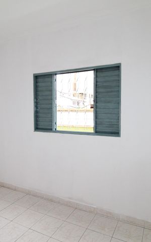 Casa para alugar com 50m², 1 quarto e 1 vagaQuarto 