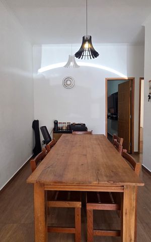 Casa para alugar com 250m², 2 quartos e 3 vagas Casa para alugar com 250m², 2 quartos e 3 vagasSala
