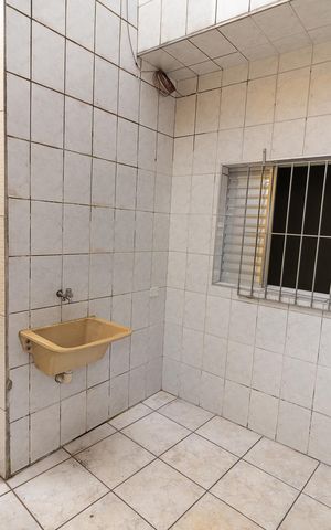 Casa para alugar com 45m², 1 quarto e sem vaga Casa para alugar com 45m², 1 quarto e sem vagaÁrea de Serviço