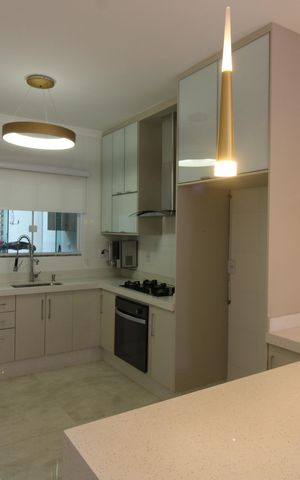 Casa para alugar com 140m², 3 quartos e 2 vagasCozinha