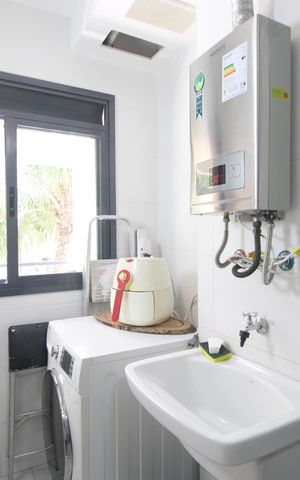 Apartamento para alugar com 78m², 3 quartos e 1 vagaÁrea de serviço