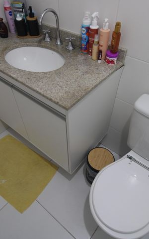 Apartamento para alugar com 78m², 3 quartos e 1 vagaBanheiro social