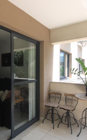 Apartamento para alugar com 78m², 3 quartos e 1 vagaVaranda