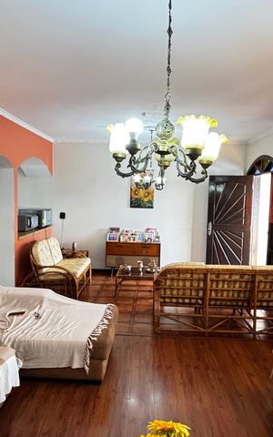 Casa para alugar com 200m², 4 quartos e 8 vagas Casa para alugar com 200m², 4 quartos e 8 vagasSala - Sala de Estar