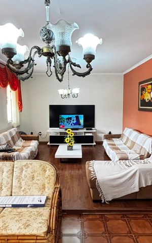 Casa para alugar com 200m², 4 quartos e 8 vagas Casa para alugar com 200m², 4 quartos e 8 vagasSala - Sala de Estar