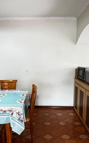 Casa para alugar com 200m², 4 quartos e 8 vagas Casa para alugar com 200m², 4 quartos e 8 vagasSala de Jantar - Cozinha