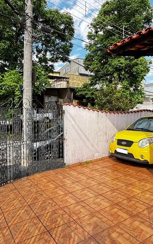 Casa para alugar com 200m², 4 quartos e 8 vagas Casa para alugar com 200m², 4 quartos e 8 vagasGaragem - Quintal