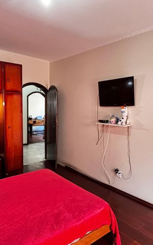 Casa para alugar com 200m², 4 quartos e 8 vagas Casa para alugar com 200m², 4 quartos e 8 vagasSuite