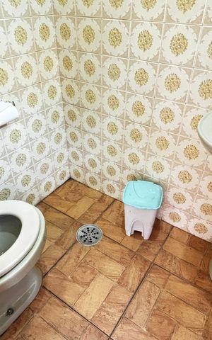 Casa para alugar com 200m², 4 quartos e 8 vagas Casa para alugar com 200m², 4 quartos e 8 vagasÁrea de Serviço - Banheiro