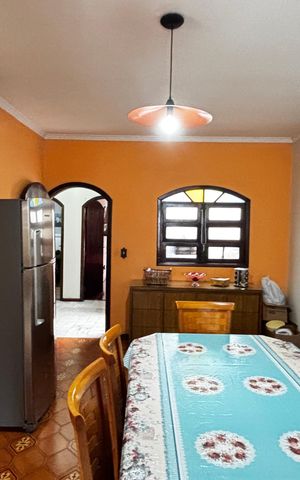 Casa para alugar com 200m², 4 quartos e 8 vagas Casa para alugar com 200m², 4 quartos e 8 vagasSala de Jantar - Cozinha