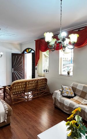Casa para alugar com 200m², 4 quartos e 8 vagas Casa para alugar com 200m², 4 quartos e 8 vagasSala - Sala de Estar