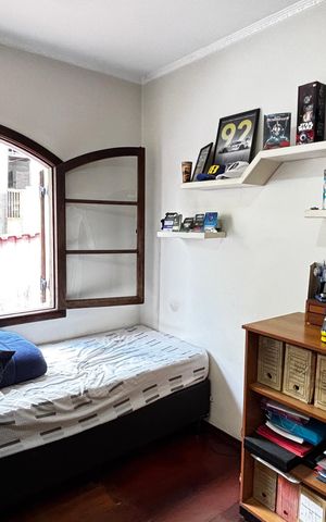 Casa para alugar com 200m², 4 quartos e 8 vagas Casa para alugar com 200m², 4 quartos e 8 vagasQuarto 2
