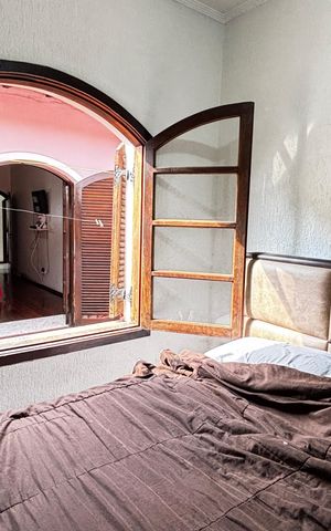 Casa para alugar com 200m², 4 quartos e 8 vagas Casa para alugar com 200m², 4 quartos e 8 vagasQuarto 3