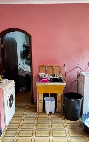 Casa para alugar com 200m², 4 quartos e 8 vagas Casa para alugar com 200m², 4 quartos e 8 vagasÁrea de Serviço