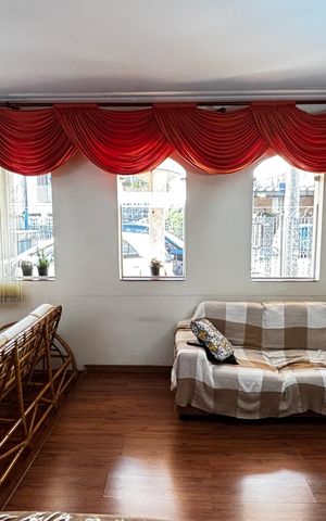 Casa para alugar com 200m², 4 quartos e 8 vagas Casa para alugar com 200m², 4 quartos e 8 vagasSala - Sala de Estar