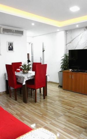Casa para alugar com 160m², 1 quarto e 1 vaga Casa para alugar com 160m², 1 quarto e 1 vagaSala