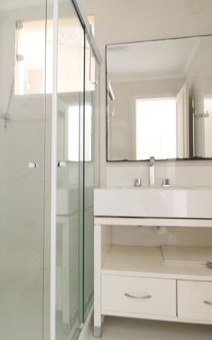 Casa de condomínio à venda com 475m², 4 quartos e 4 vagasQuarto 4 - Suíte