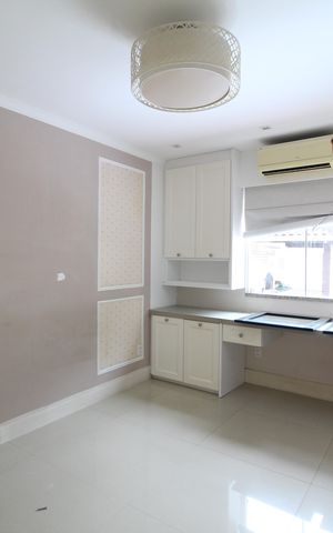Casa de condomínio à venda com 475m², 4 quartos e 4 vagasQuarto 2