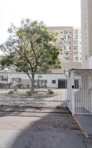 Apartamento para alugar com 42m², 2 quartos e 1 vagaFachada e portaria