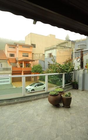 Casa à venda com 232m², 3 quartos e 2 vagasVaranda da Suíte 