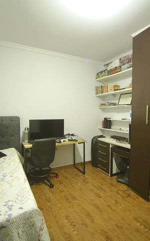Casa à venda com 232m², 3 quartos e 2 vagasQuarto 3 