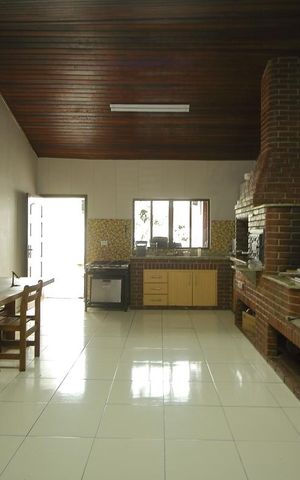 Casa à venda com 232m², 3 quartos e 2 vagasEspaço gourmet 