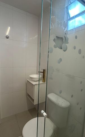 Apartamento para alugar com 50m², 2 quartos e 1 vaga Apartamento para alugar com 50m², 2 quartos e 1 vagaBanheiro da Suíte