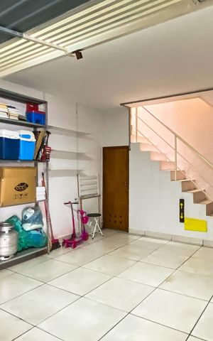 Casa de condomínio à venda com 79m², 2 quartos e 2 vagas Casa de condomínio à venda com 79m², 2 quartos e 2 vagasGaragem