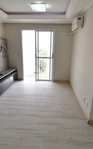 Apartamento para alugar com 55m², 2 quartos e 1 vagaSala