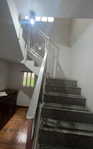 Casa à venda com 400m², 4 quartos e 2 vagas
